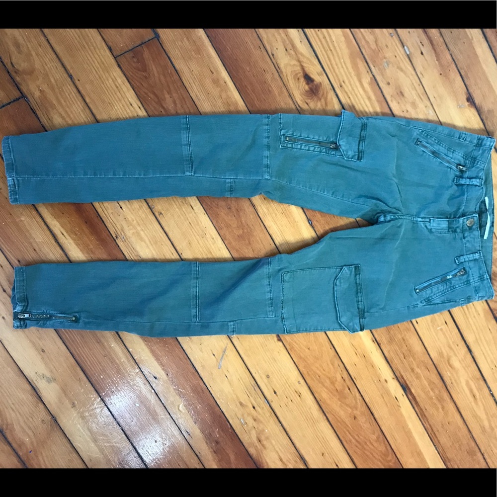 Green cargo jeans